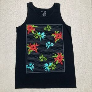DESIGNED IN L.A. TANK TOP